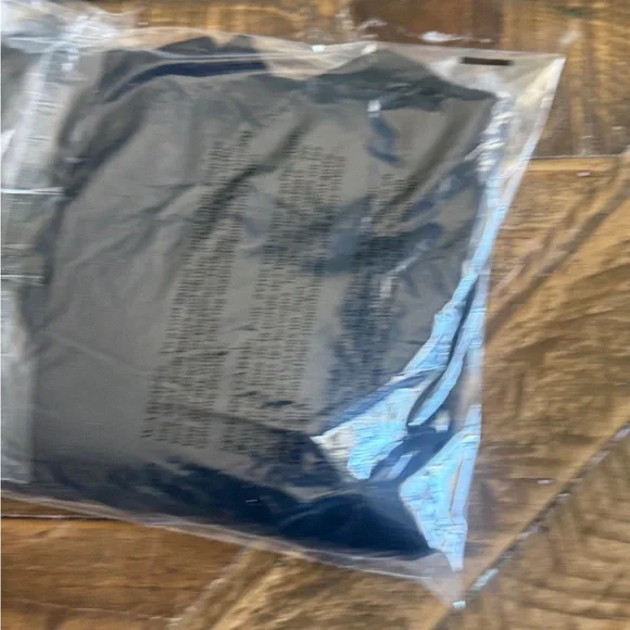 Cotton Citizen men’s  Black Long Sleeve Crew Neck T-Shirt Size Medium. Supima - Picture 5 of 5